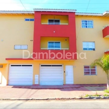 Casa  en Venta o permuta ubicado en Pablo Podestá, Tres de Febrero