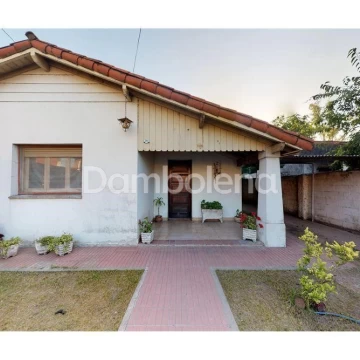 Casa  en Venta, Paso del Rey, Moreno