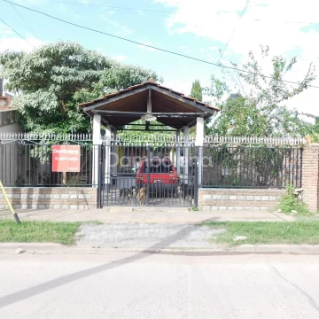 Casa  en Venta en Paso del Rey, Moreno