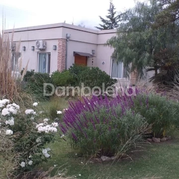 Turístico Cabaña  en Venta o permuta ubicado en Capilla del Monte, Punilla, Córdoba