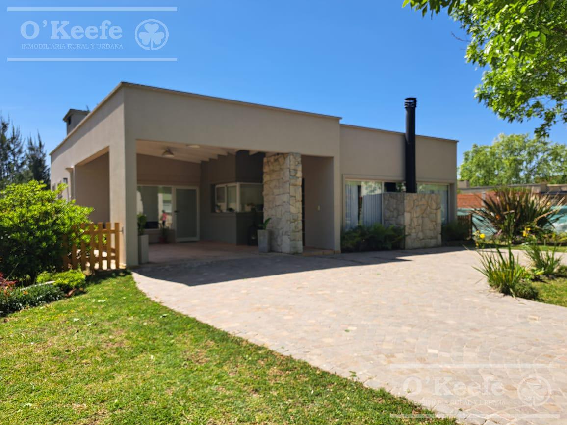 Venta Casa en Venta en una planta en ambientes Haras del Sur
