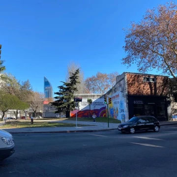 Local en Venta o Alquiler frente al Palacio Legislativo
