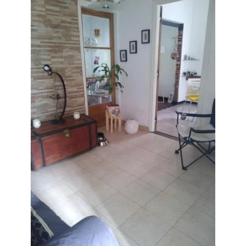 Venta casa dos dormitorios - Alberdi, Rosario
