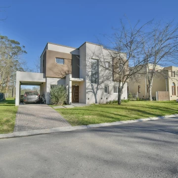 Casa en  Fincas de Hudson