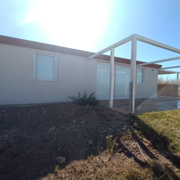 Casa en  Venta La Peninsula - Lago Mari Menuco