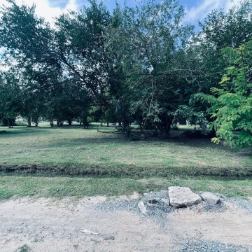 Terreno-Lote en   Barrio Privado Las Alondras, 407 e/ 19 y 21, Villa Elisa-La Plata