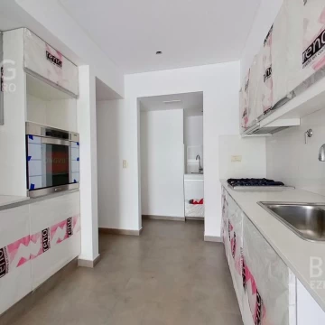 Departamento en venta - Piso - 3 dormitorios - Cochera - La Plata