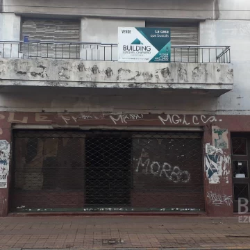Lote en venta - 300m2 - Zona comercial - La Plata