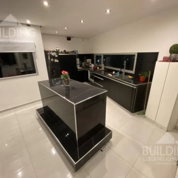 Casa - La Faustina,RUTA 2 KM65 LA PLATA- 4 dormitorios-pileta