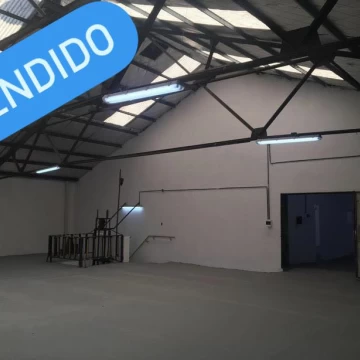 Depósito - Villa Lynch - VENDIDO