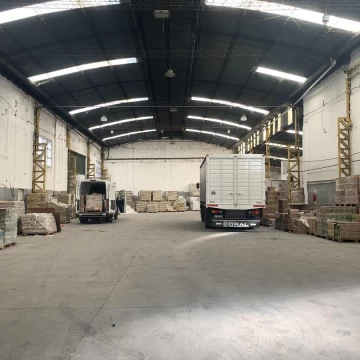 Establecimiento Industrial de 1323 m2 cubiertos s/lote de 1707 m2