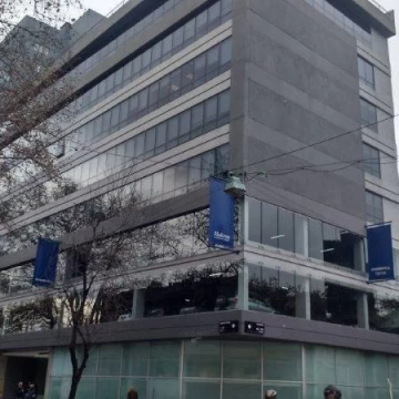 Oficina en alquiler - San Telmo - 480 m2 6 Cocheras