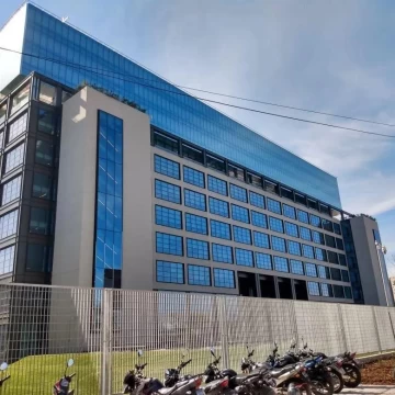 Oficina en alquiler- Edificio ZETTA- Polo DOT - Planta 2800 m2