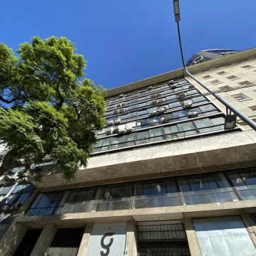 Oficina en alquiler - Excelentes accesos y transportes - Vista al obelisco-