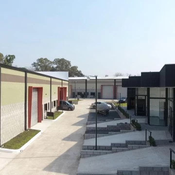 Depósito en  Venta en Micro Parque Industrial con Seguridad 24hs
