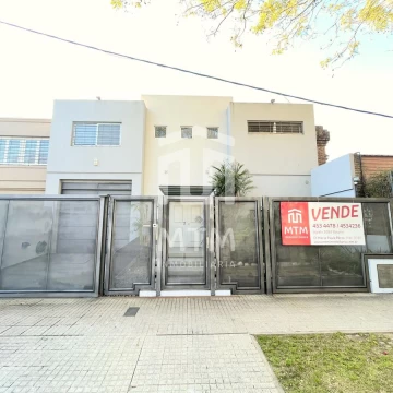 Casa en Venta Rosario Alberdi.
