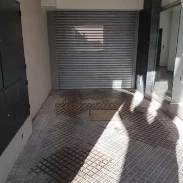 Cochera en venta -  A  solo 1 cuadra del Patio de la Madera! - Rosario