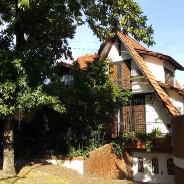 Alvear 2000