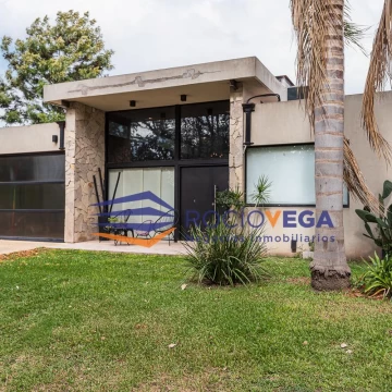 Casa a la venta en Club de Campo San Patricio Moreno