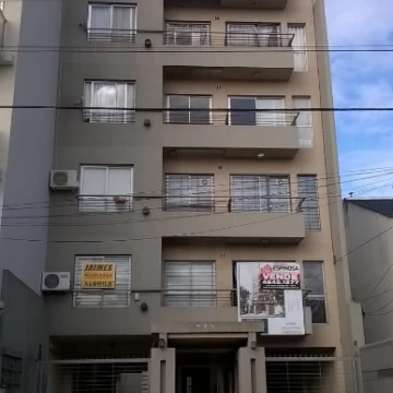 Belgrano 900