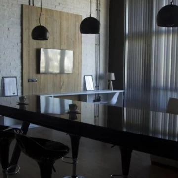 Venta de Loft amoblado apto profesional con cochera doble. Edificio de gran categoria