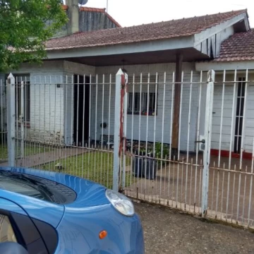 Curuchet 3300