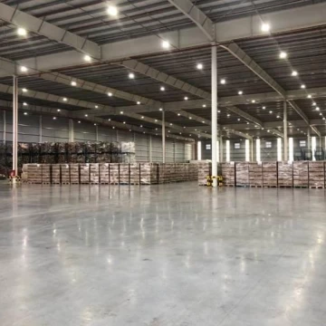 Alquiler deposito 8.300 M2 - Esteban Echeverria