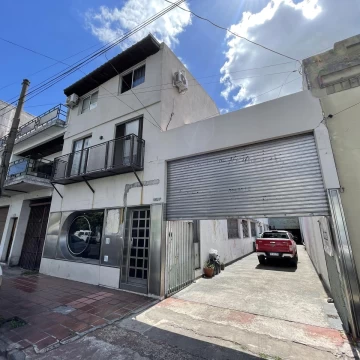 Galpon con viviendas en Venta - Piñeyro - Avellaneda 