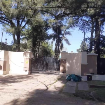 DE LA ESPUELA 2600