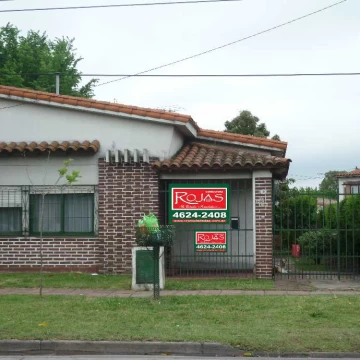 Av.Pres.Juan Domingo Peron 8000