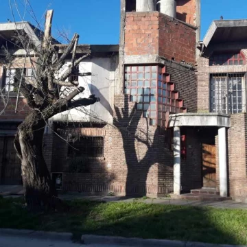 Mariano Acosta 900