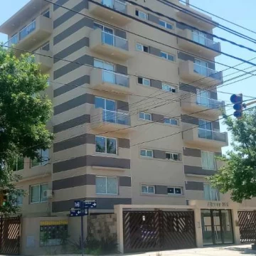 Alvear 900