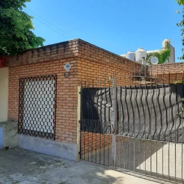 Laprida 900