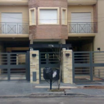 Mitre 1000