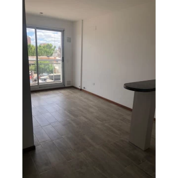 Richieri 755 Piso 2 A - San Lorenzo