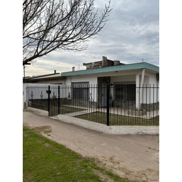 Lamadrid 108