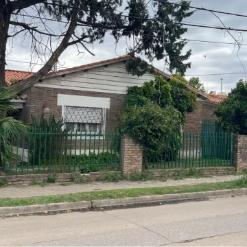 Rivadavia 110