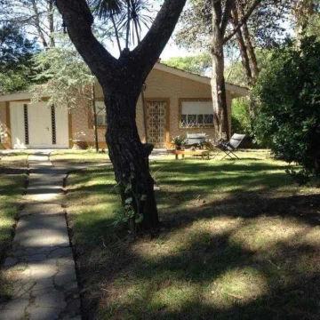 Comodoro Urtubey 1800