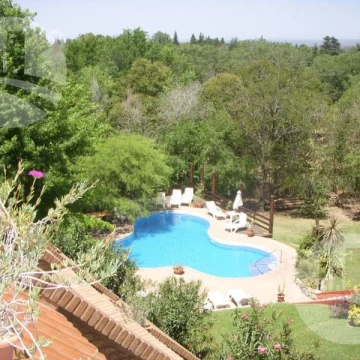 Hotel 20 hab. 3*