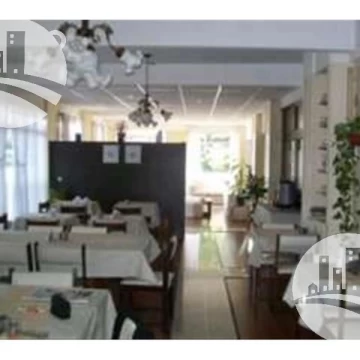 Hotel 37 hab. 2*