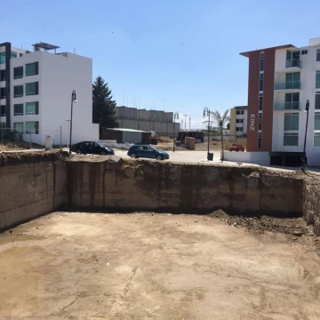 TERRENO EN VENTA EN PERIFÉRICO Y BOULEVARD CARMELITAS
