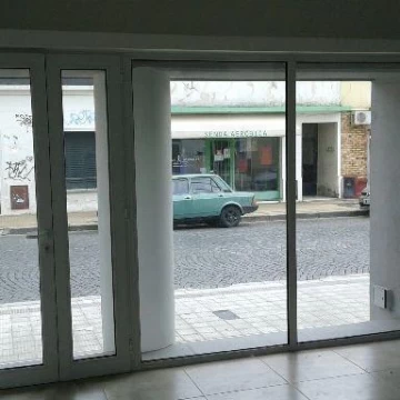 Local en Tandil a estrenar