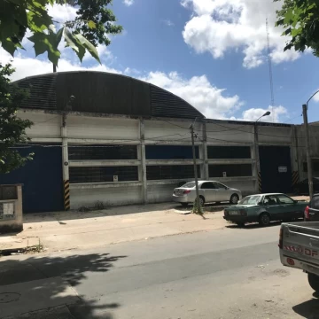 Venta desposito en Colon