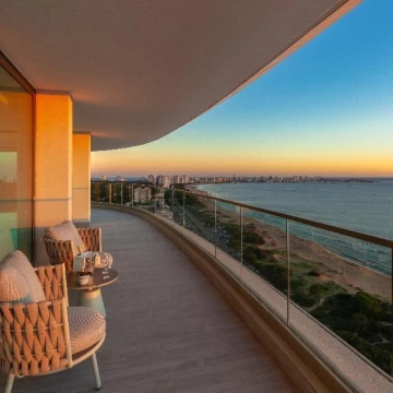 DEPARTAMENTO 4 DORMITORIOS - MANSA, PUNTA DEL ESTE