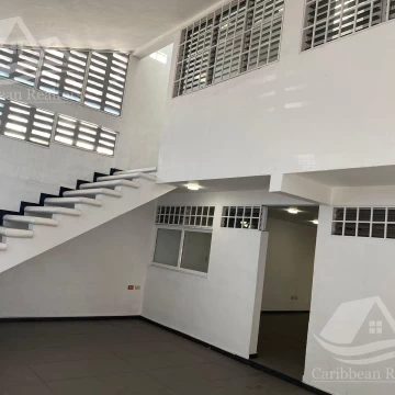 Edificio Comercial en  Renta Region  99 GGZ2079