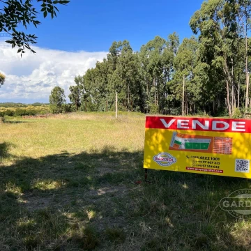 Terreno en venta, Riachuelo. Colonia