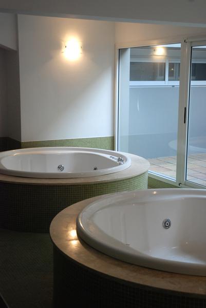 Jacuzzi