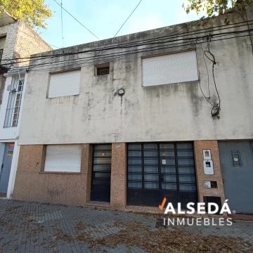 CASA 2 DORMITORIOS VENTA BARRIO HOSPITALES ROSARIO